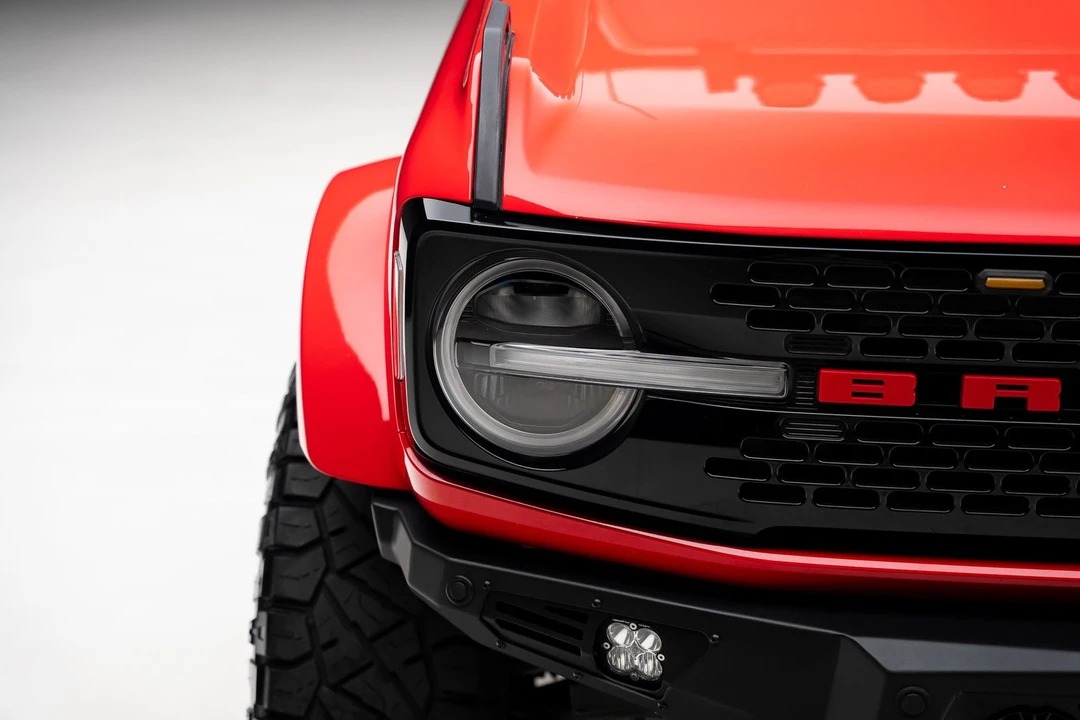 2022 Ford Bronco 6th Gen - Image 12 of 31