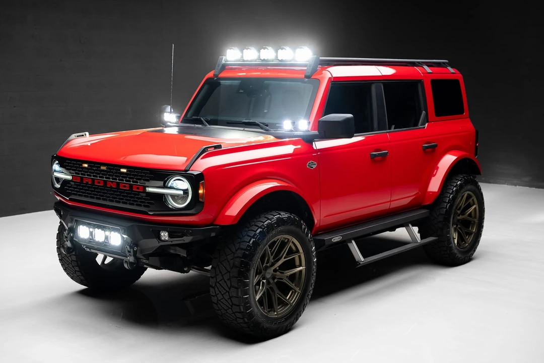 2022 Ford Bronco 6th Gen - Image 5 of 31
