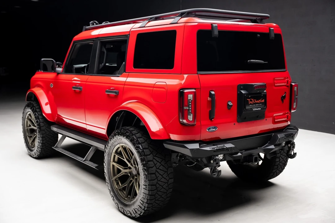 2022 Ford Bronco 6th Gen - Image 29 of 31