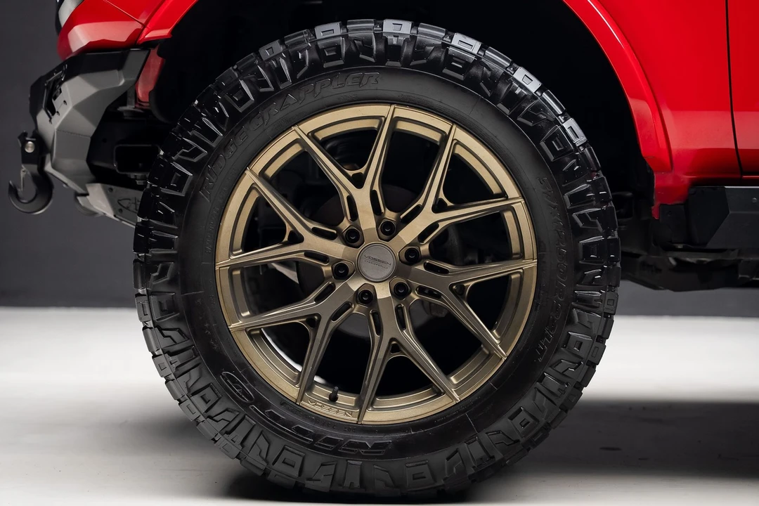 2022 Ford Bronco 6th Gen - Image 22 of 31