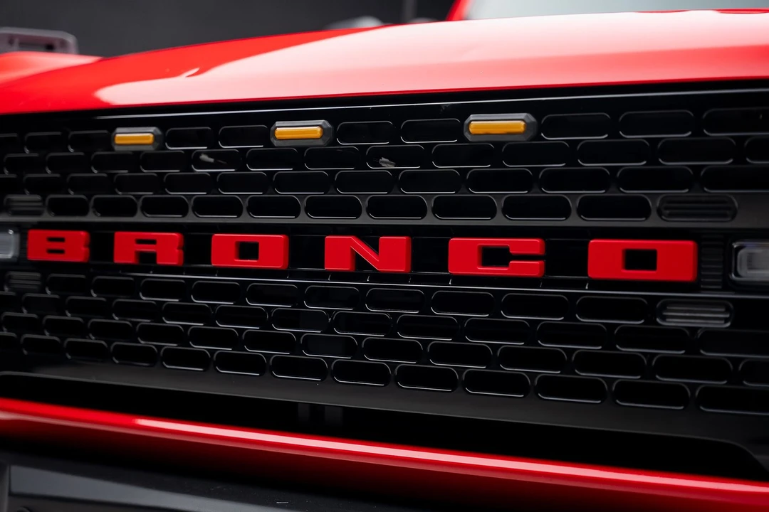 2022 Ford Bronco 6th Gen - Image 13 of 31