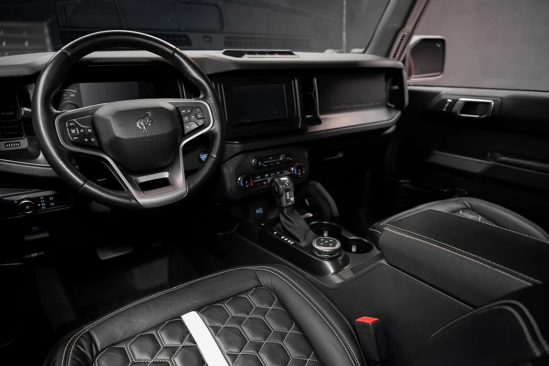 2022 Ford Bronco 6th Gen - Image 2 of 31