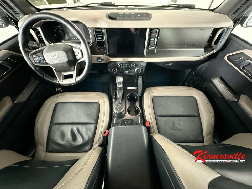 2022 Ford Bronco 6th Gen - Image 10 of 24