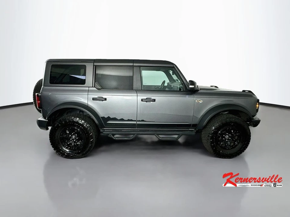2022 Ford Bronco 6th Gen - Image 8 of 24