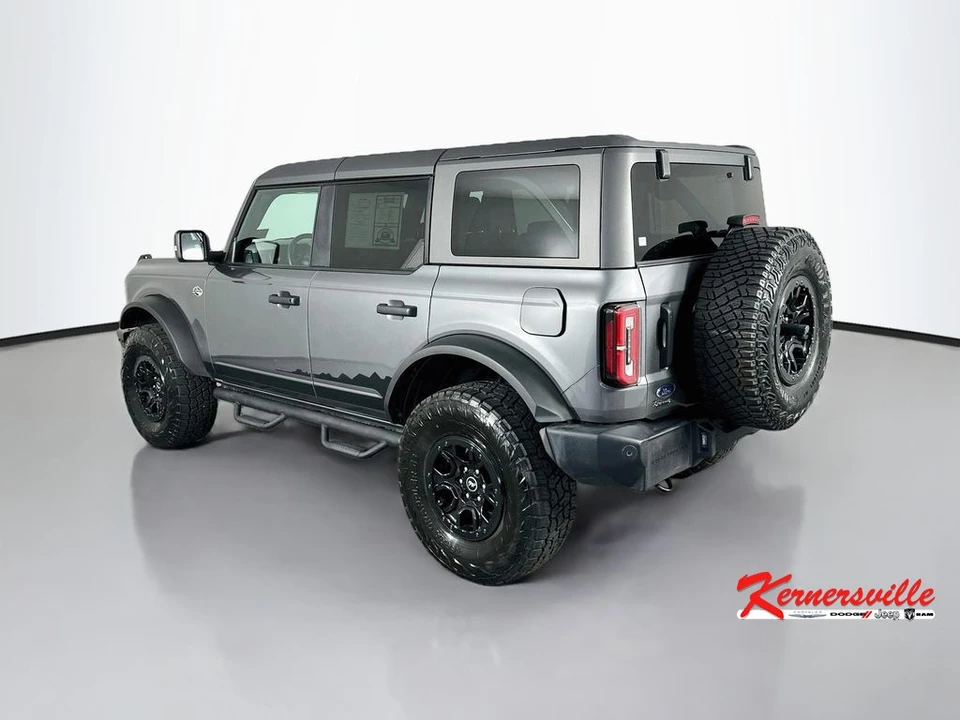2022 Ford Bronco 6th Gen - Image 5 of 24