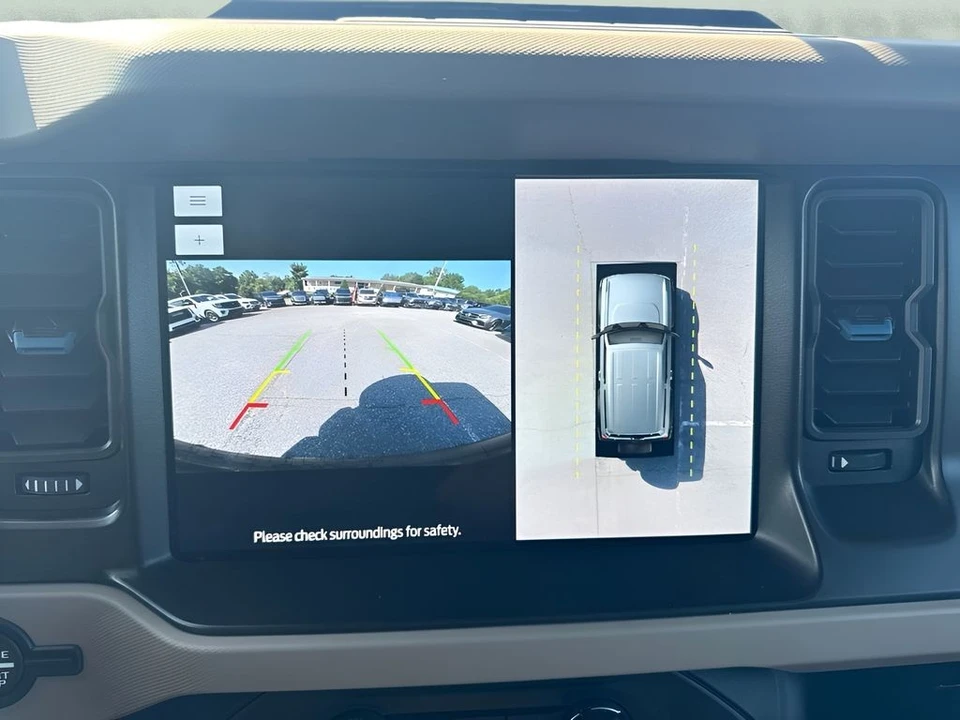 2022 Ford Bronco 6th Gen - Image 10 of 21
