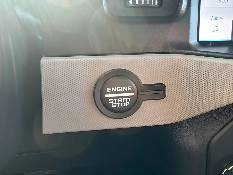 2022 Ford Bronco 6th Gen - Image 12 of 21