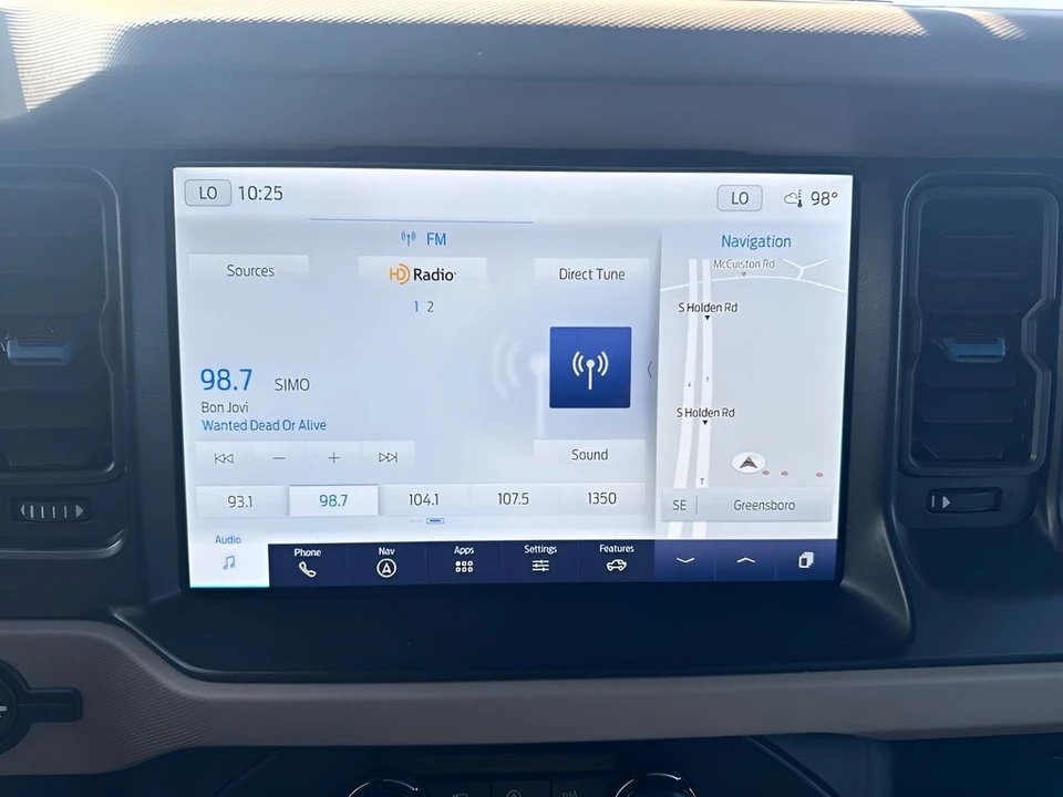 2022 Ford Bronco 6th Gen - Image 9 of 21