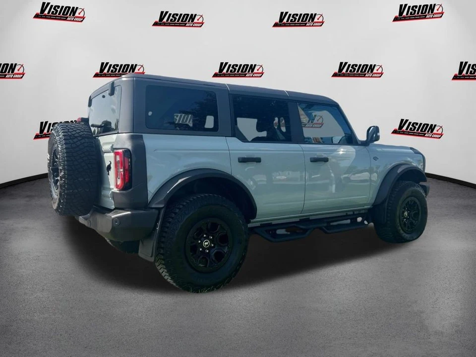 2022 Ford Bronco 6th Gen - Image 5 of 12