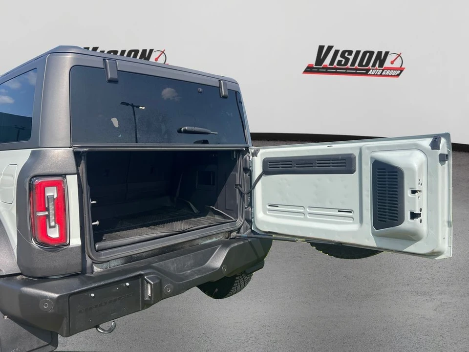 2022 Ford Bronco 6th Gen - Image 11 of 12