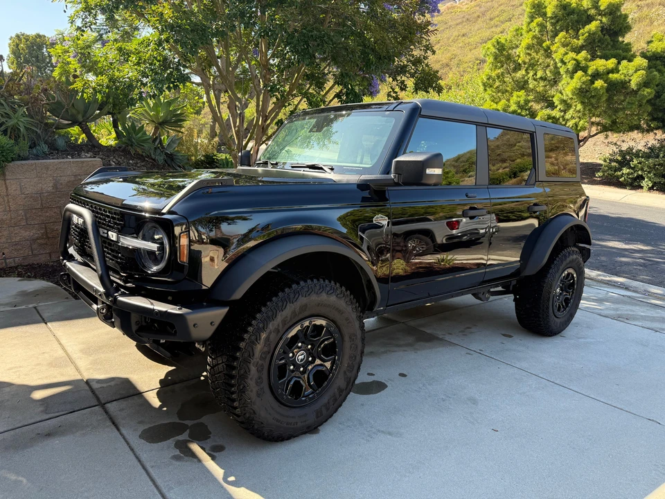 2022 Ford Bronco 6th Gen - Image 7 of 31