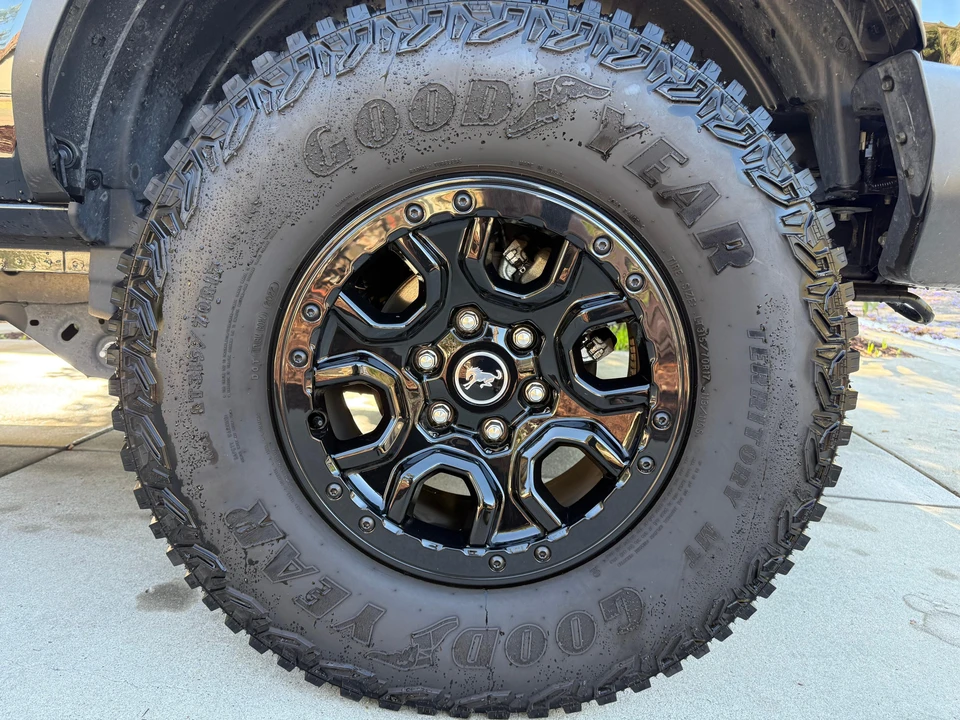 2022 Ford Bronco 6th Gen - Image 27 of 31