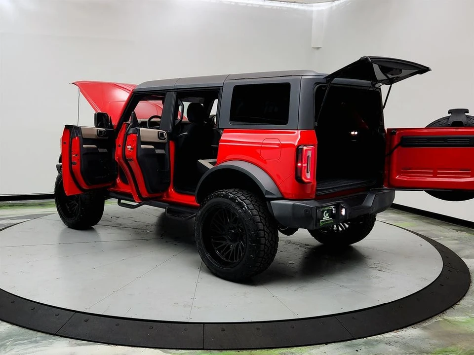 2022 Ford Bronco 6th Gen - Image 12 of 12