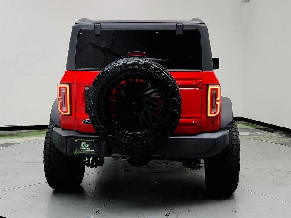 2022 Ford Bronco 6th Gen - Image 6 of 12
