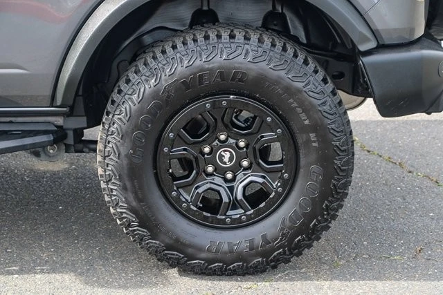 2022 Ford Bronco 6th Gen - Image 10 of 12