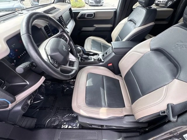 2022 Ford Bronco 6th Gen - Image 17 of 30