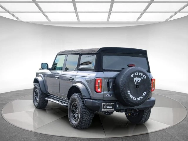 2022 Ford Bronco 6th Gen - Image 2 of 12