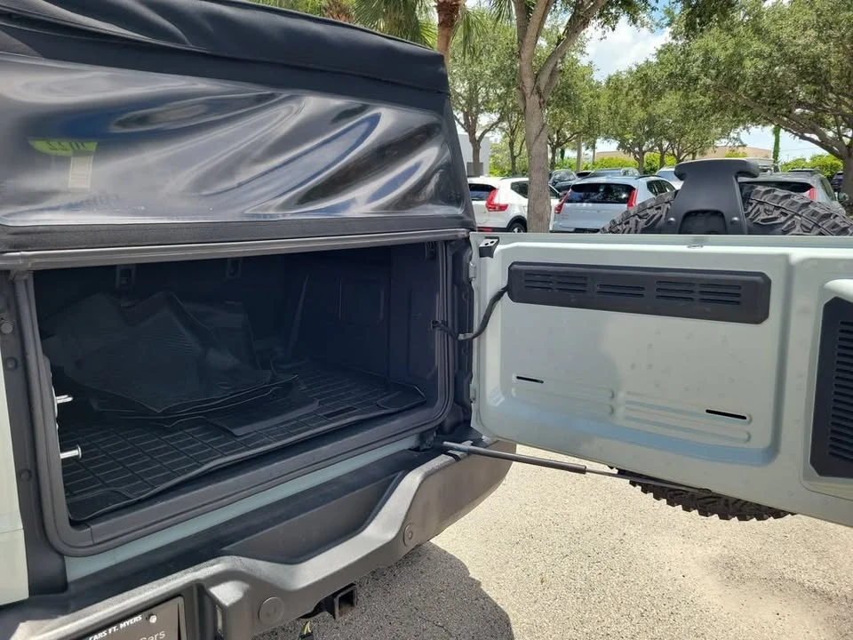 2022 Ford Bronco 6th Gen - Image 16 of 20