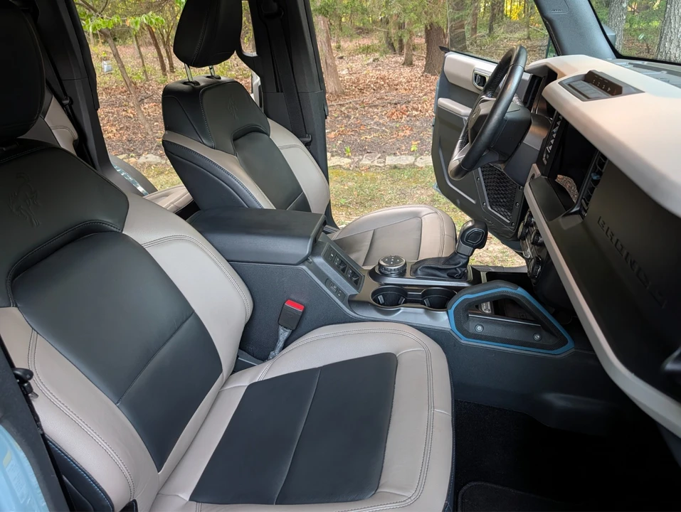 2022 Ford Bronco 6th Gen - Image 16 of 21