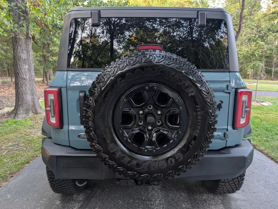 2022 Ford Bronco 6th Gen - Image 5 of 21