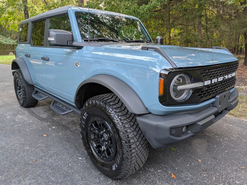2022 Ford Bronco 6th Gen - Image 9 of 21