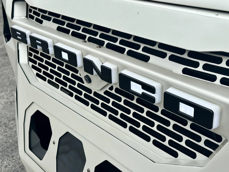 2022 Ford Bronco 6th Gen - Image 11 of 21