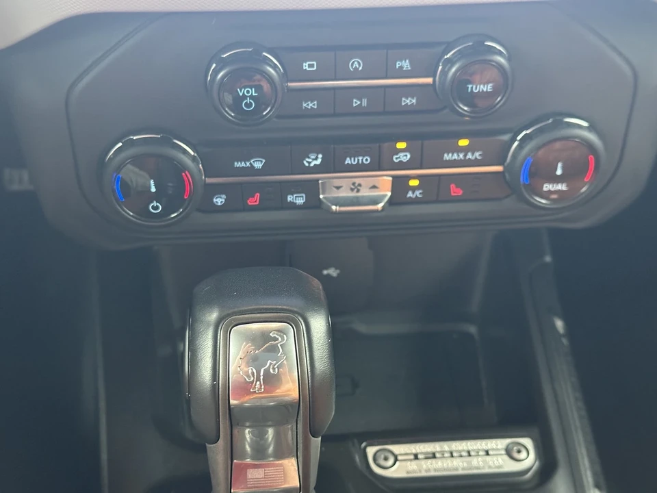 2022 Ford Bronco 6th Gen - Image 20 of 21