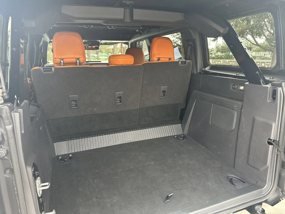 2022 Ford Bronco 6th Gen - Image 5 of 21