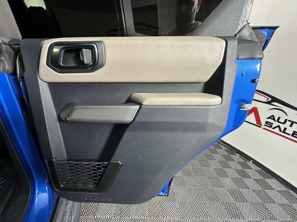 2022 Ford Bronco 6th Gen - Image 19 of 21