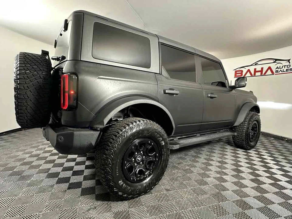 2022 Ford Bronco 6th Gen - Image 9 of 21