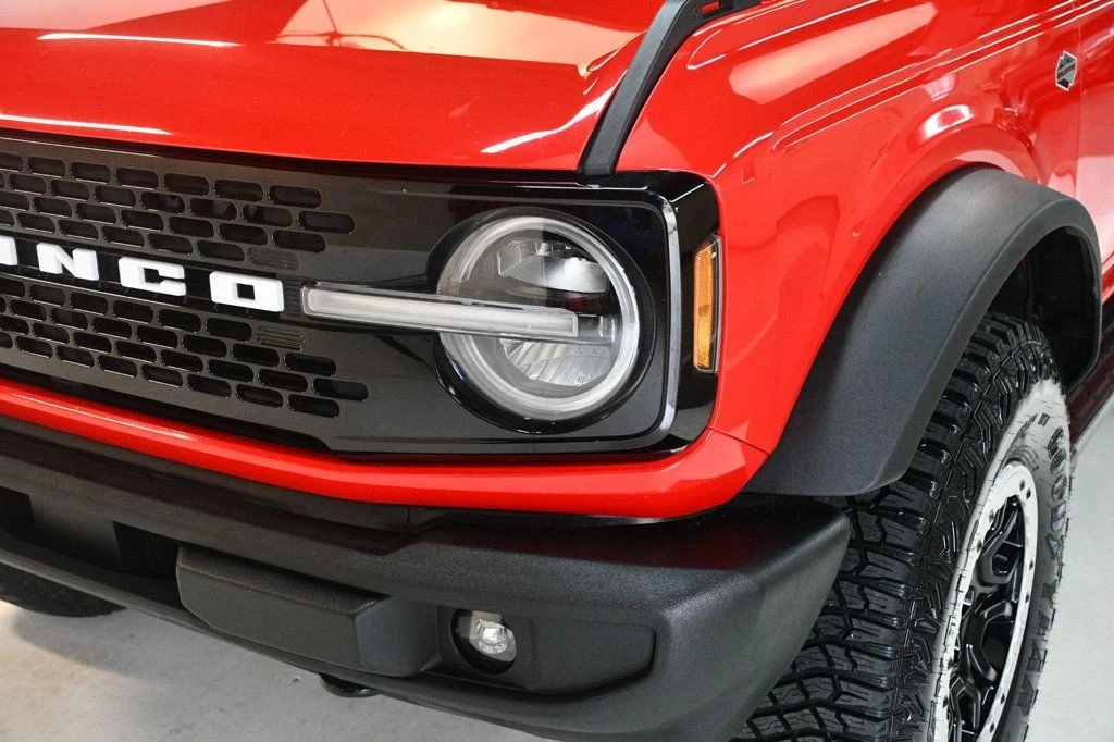 2022 Ford Bronco 6th Gen - Image 11 of 12