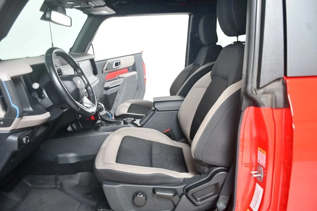 2022 Ford Bronco 6th Gen - Image 5 of 12