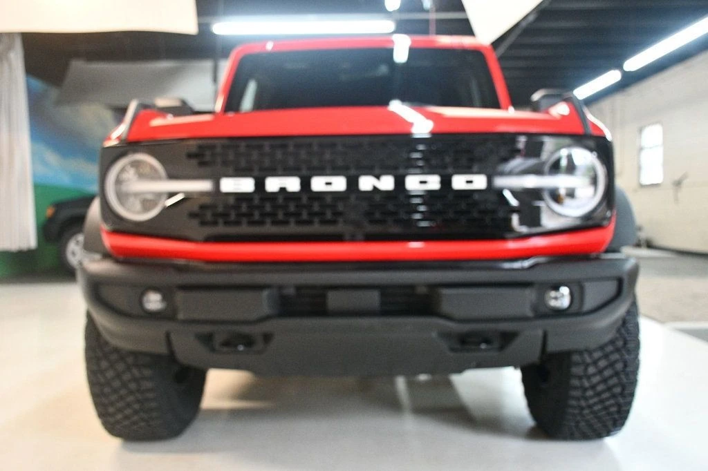 2022 Ford Bronco 6th Gen - Image 12 of 12