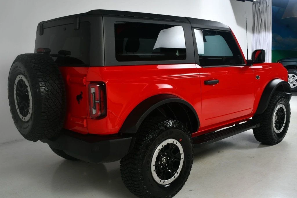 2022 Ford Bronco 6th Gen - Image 8 of 12