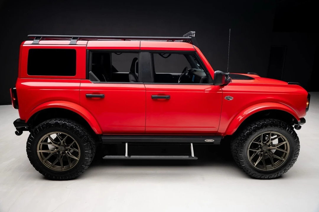 2022 Ford Bronco 6th Gen - Image 11 of 20