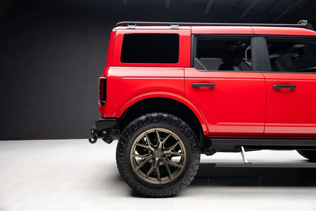2022 Ford Bronco 6th Gen - Image 13 of 20