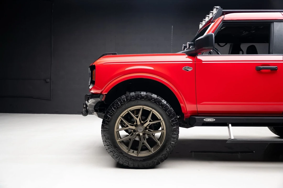 2022 Ford Bronco 6th Gen - Image 5 of 20