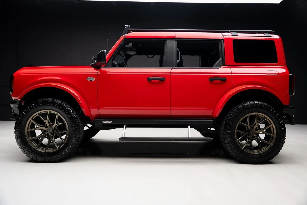 2022 Ford Bronco 6th Gen - Image 4 of 20