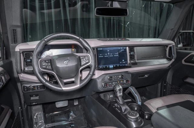 2022 Ford Bronco 6th Gen - Image 17 of 21