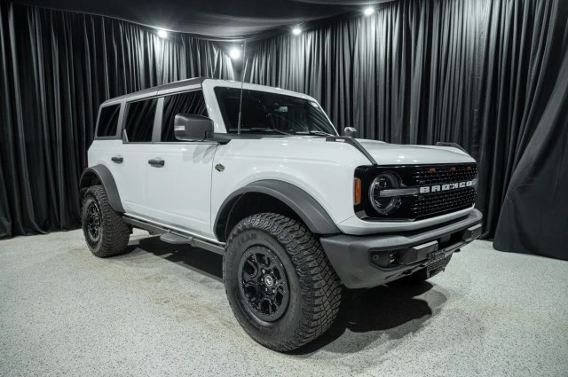 2022 Ford Bronco 6th Gen - Image 3 of 21