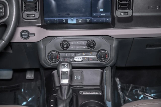 2022 Ford Bronco 6th Gen - Image 16 of 21