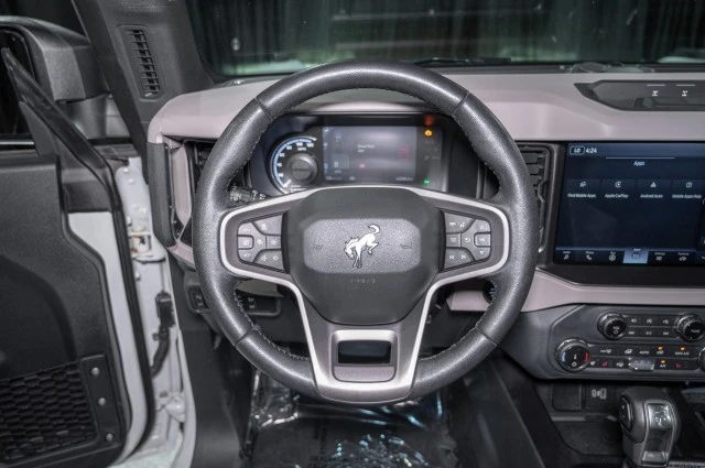 2022 Ford Bronco 6th Gen - Image 19 of 21
