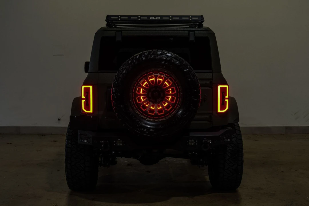 2022 Ford Bronco 6th Gen - Image 10 of 12
