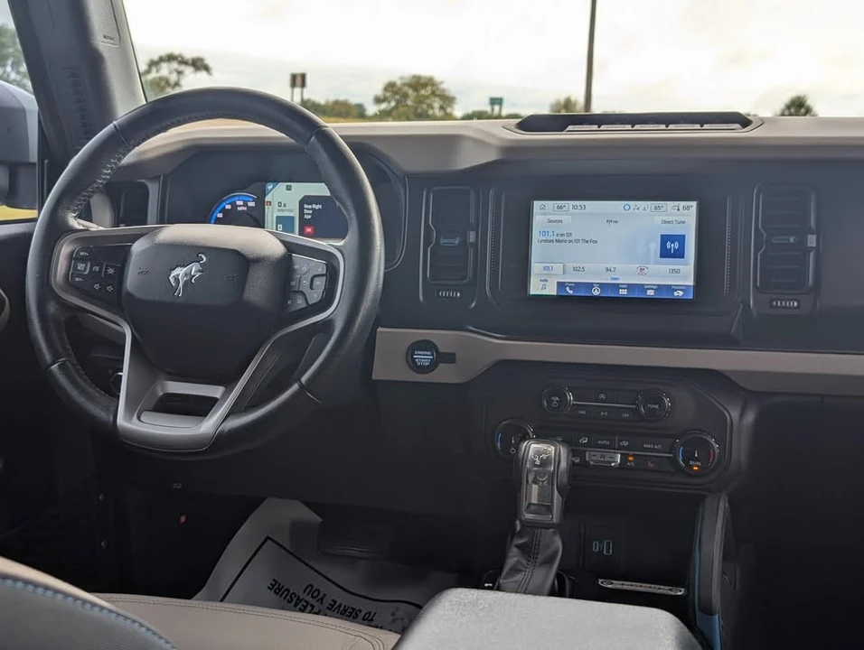 2022 Ford Bronco 6th Gen - Image 4 of 15