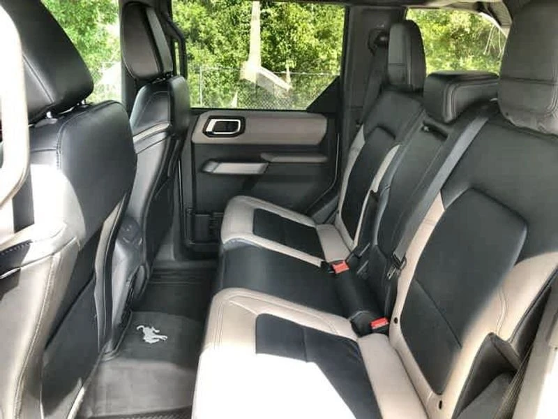 2022 Ford Bronco 6th Gen - Image 15 of 19