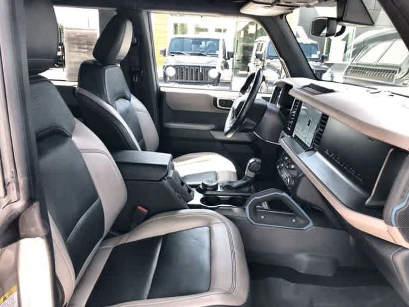 2022 Ford Bronco 6th Gen - Image 17 of 19