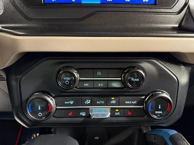 2022 Ford Bronco 6th Gen - Image 10 of 13