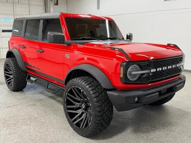 2022 Ford Bronco 6th Gen - Image 4 of 13
