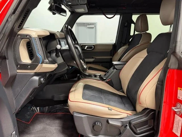 2022 Ford Bronco 6th Gen - Image 5 of 13
