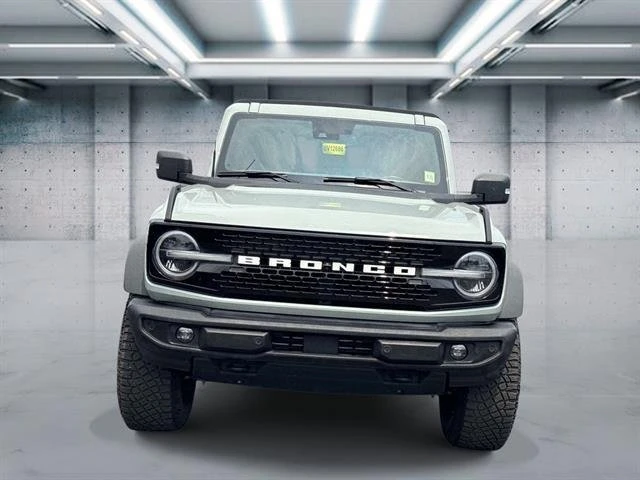 2022 Ford Bronco 6th Gen - Image 2 of 20